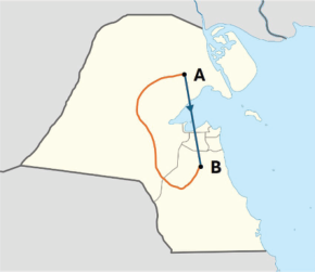 خريطة الكويت وعليها النقطتان A و B، والمسار البرتقالي يمثل المسافة والخط الأزرق المستقيم يمثل الإزاحة.